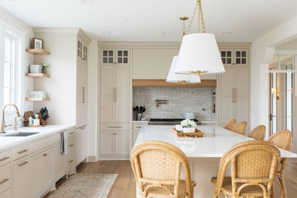 #thelakeloft-accessible-beige-kitchen-cabinets